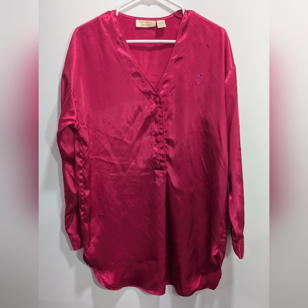 Vintage Victoria's Secret Gold Label Fushcia Pink Long Sleeve Nightshirt Satin M
